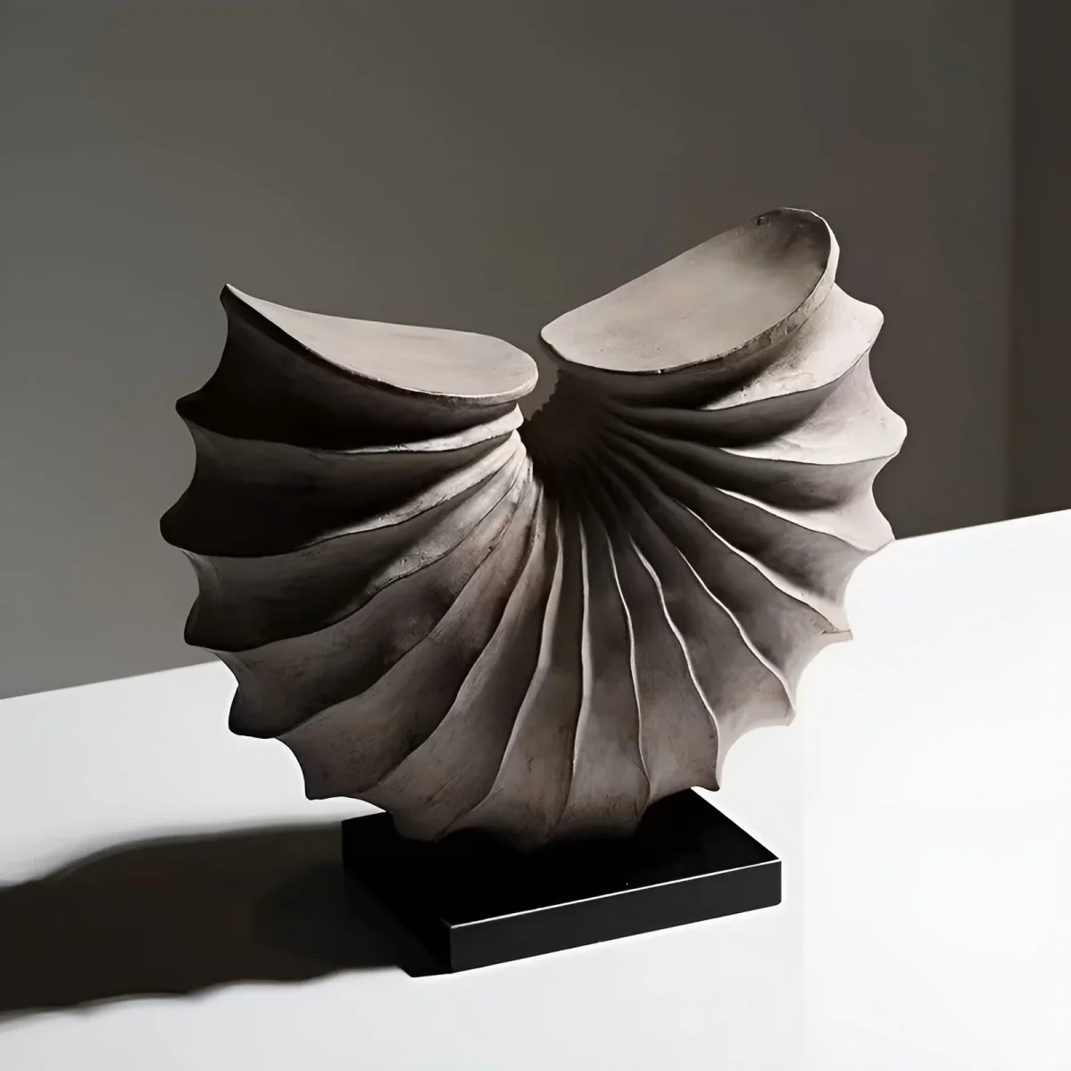 Geometrisk Dekorfigur – Moderne og Luksuriøs | Minimalistisk Dekor for Stue og Kontor - Image 3