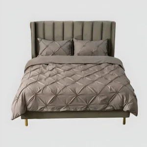 Lysvik – Dynesett med klypeplissert design