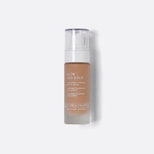 Glow And Smile Foundation Lifting Effect (GS104 WARM BEIGE)
