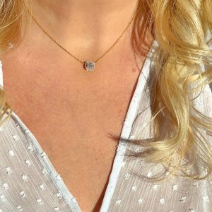 Diamanthalsbånd gult gull 0,40 ct «signatur»