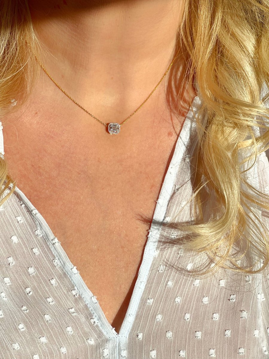Diamanthalsbånd gult gull 0,40 ct «signatur»